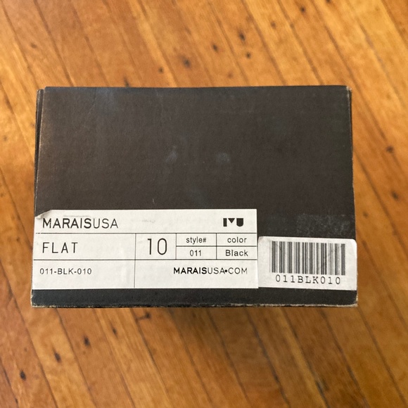 Marais USA Patent Ballet Flats with Suede Tips 10 - Picture 4 of 9